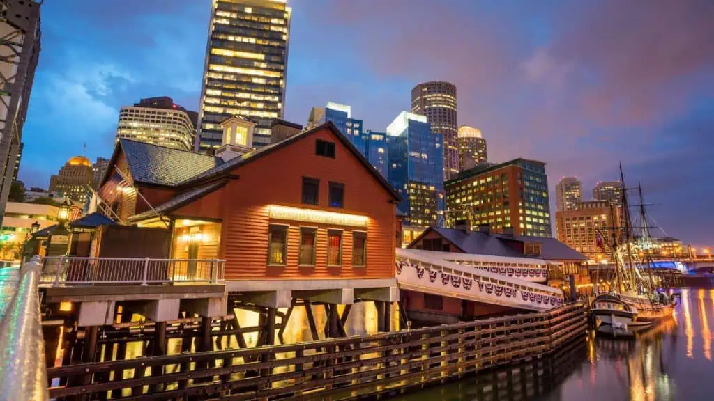 Boston Tea Party Ships & Museum