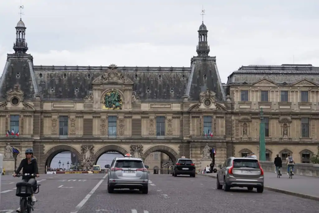 Saint-Germain-des-Prés Neighborhood