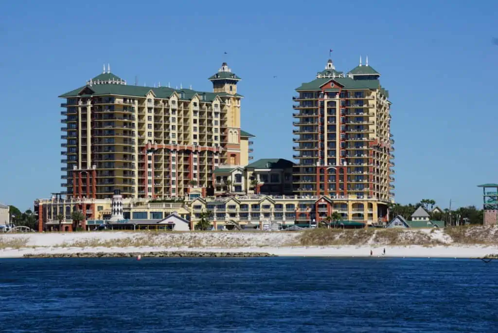 Choose Destin-Fort Walton Beach, FL For Your Next Family Vacation