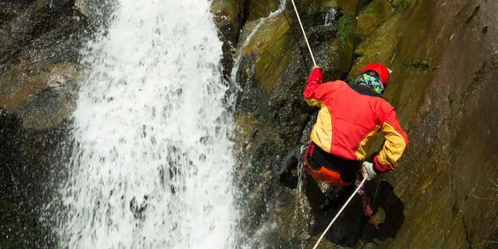 canyoning-waterfall