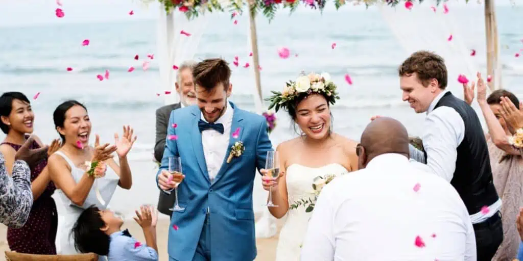 beach wedding 