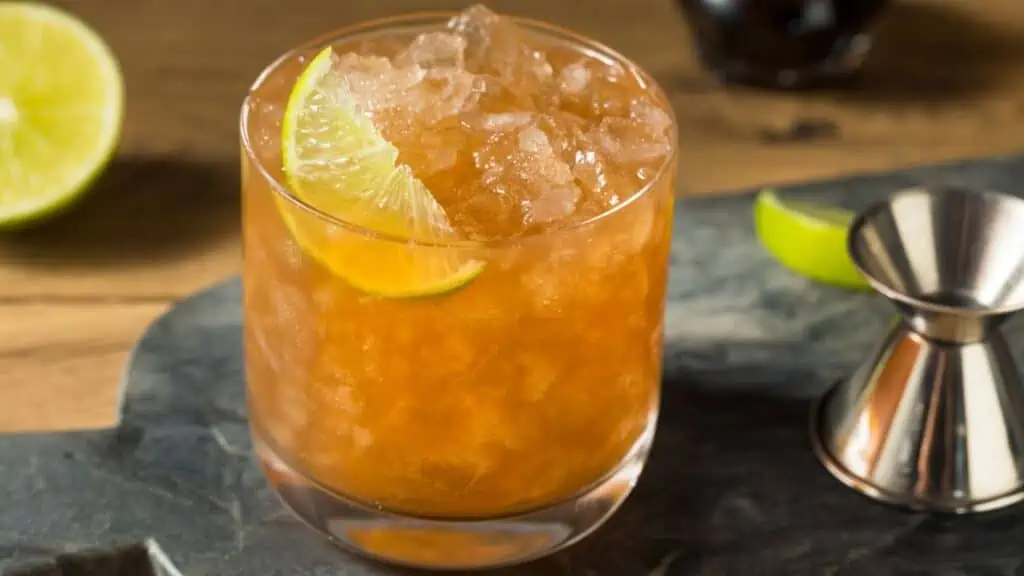 rum cocktail