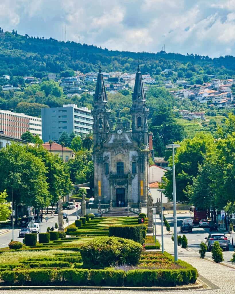 Igreja de Nossa Senhora da Consolação e Santos Passos en Guimarães