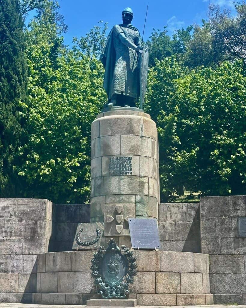 Estatua en Guimarães