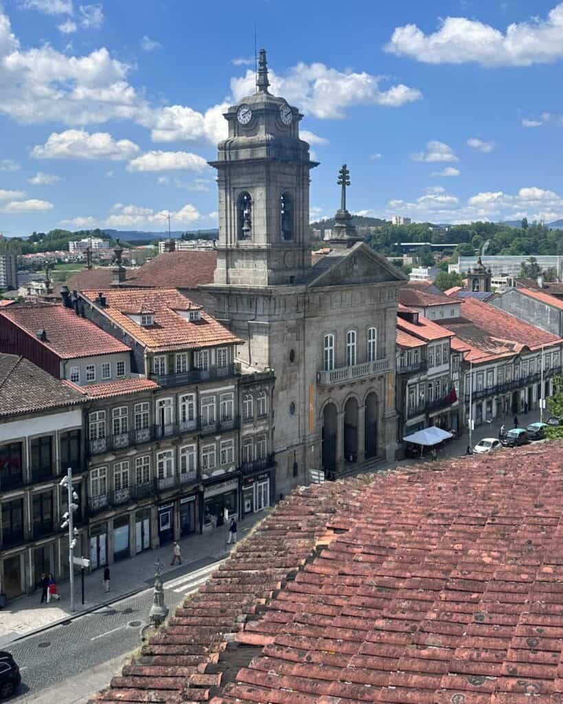 Vistas desde la Torre da Alfândega en Guimarães