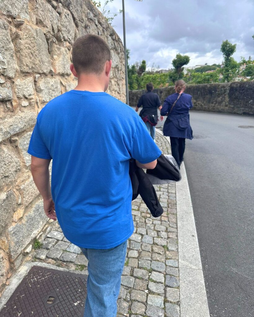 Vila Nova de Gaia nehir kıyısına yürüyüş