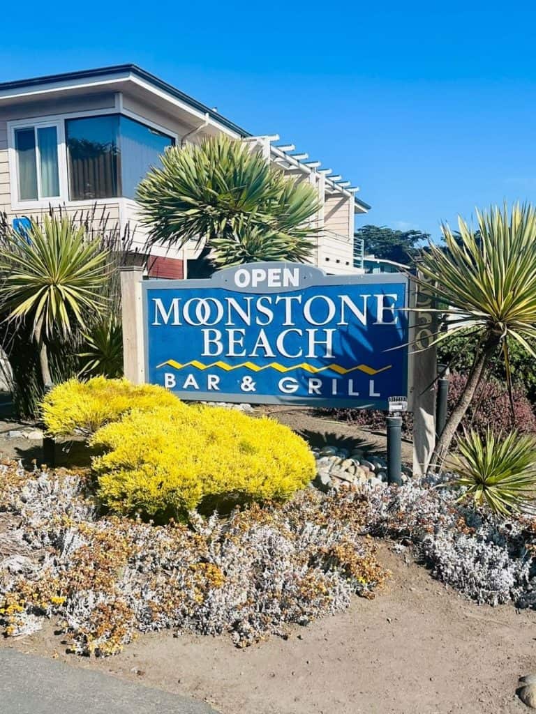 Moonstone Beach Bar e Churrascaria