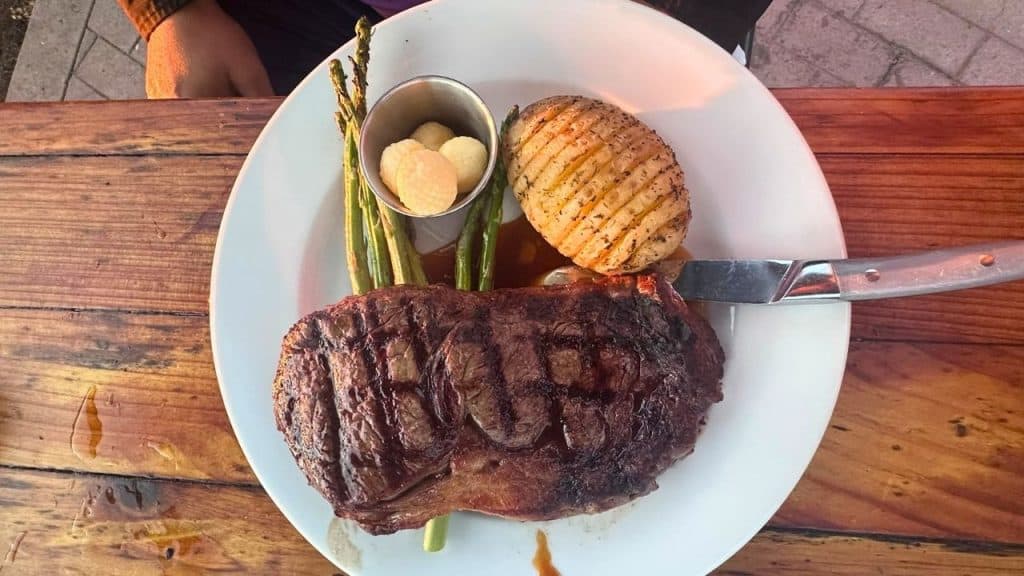 Snake River Farms Ribeye no Restaurante Ragged Point